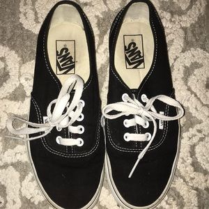 Vans Authentic barely worn!!!
